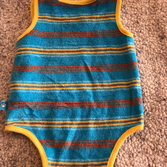 Life is Good Terry Cloth Romper Baseball 0-3 - Picture 3 of 3